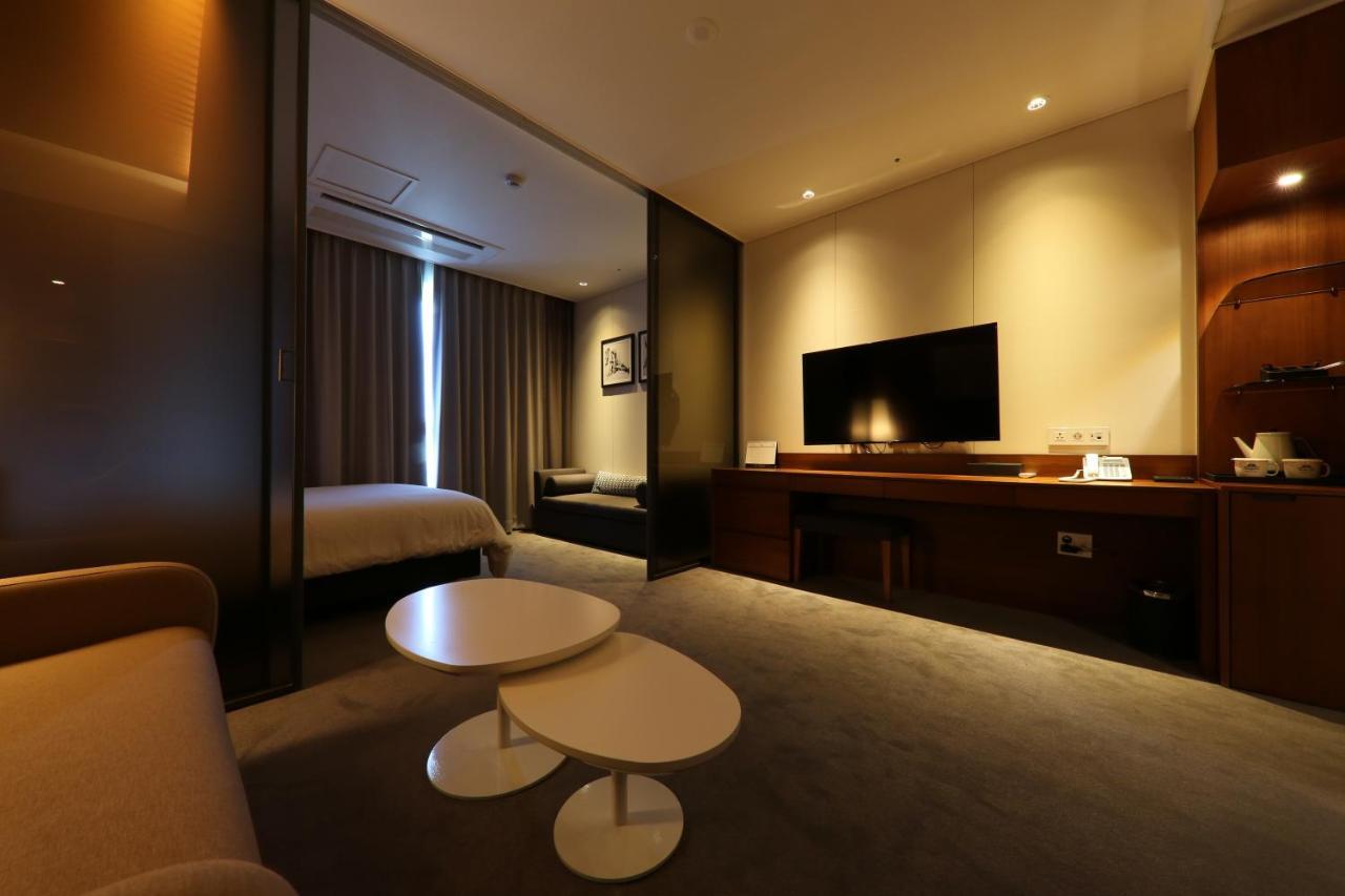 Sejong City Osong Hotel Cheongju Exterior photo