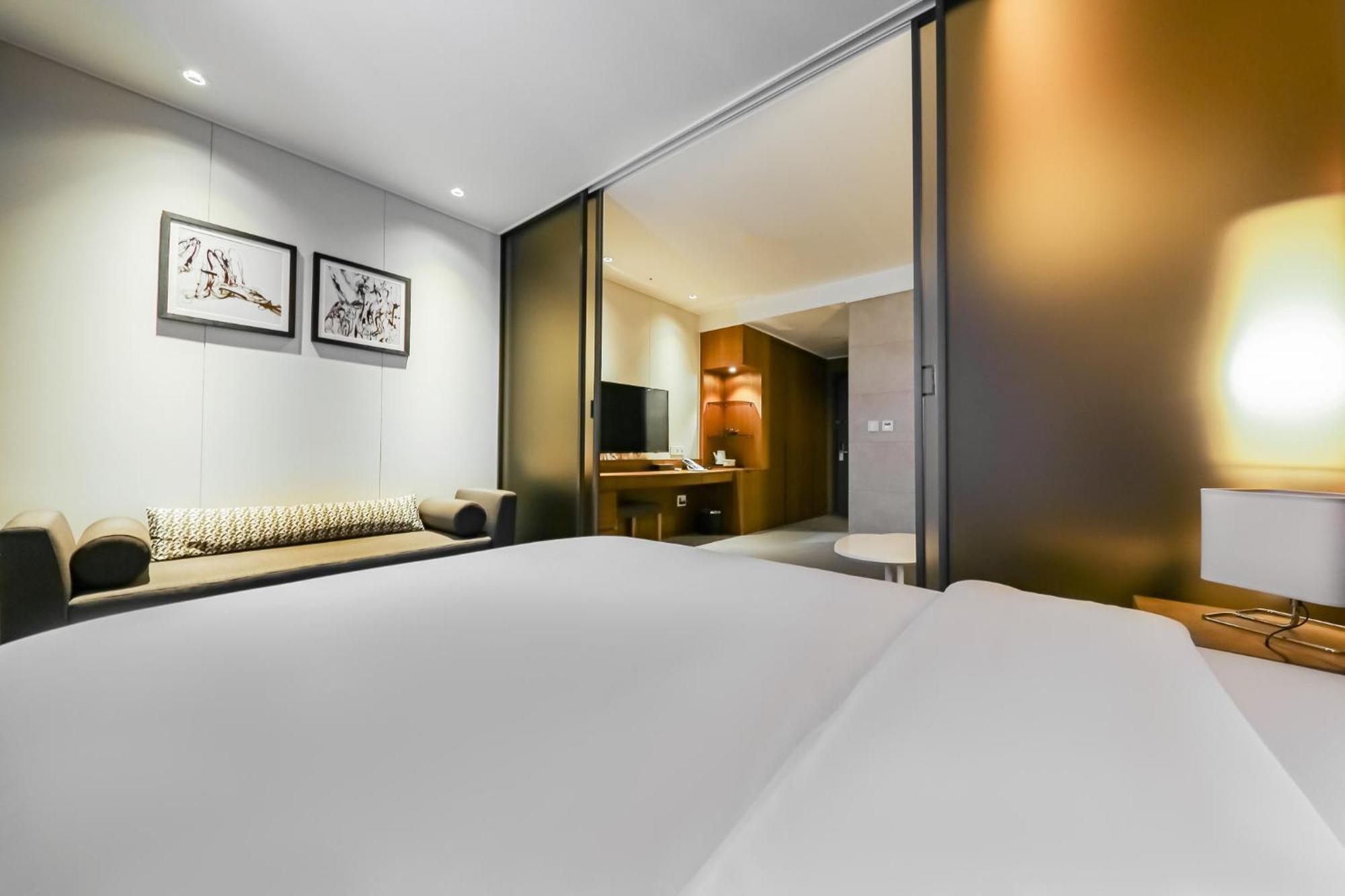 Sejong City Osong Hotel Cheongju Exterior photo