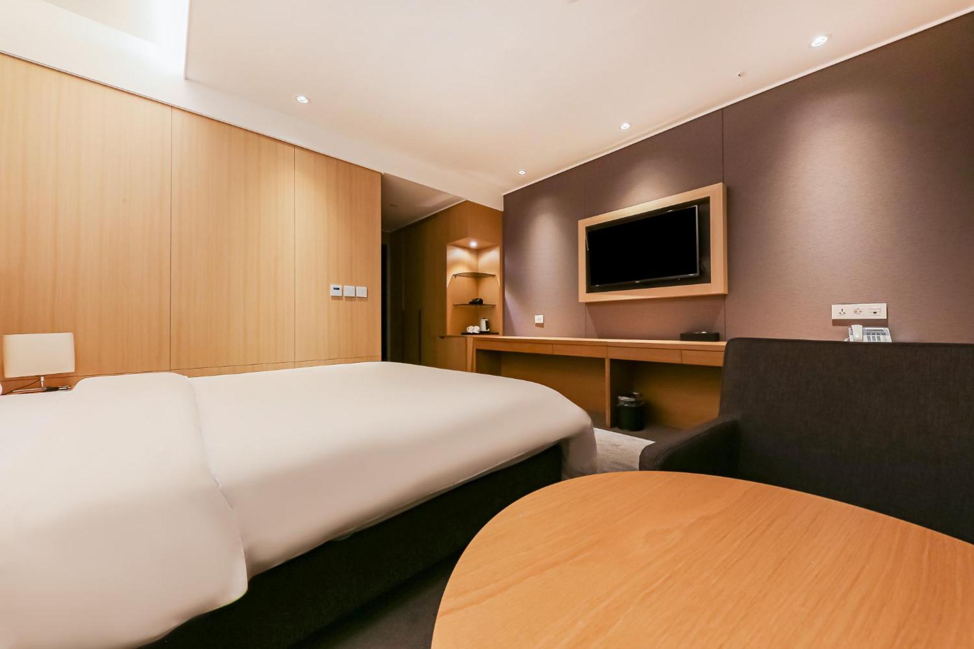 Sejong City Osong Hotel Cheongju Exterior photo
